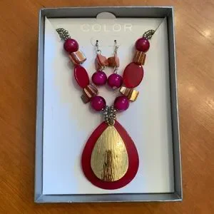 Kohl's Jewelry Mother Of Pearl And Beaded Necklace Earring Set